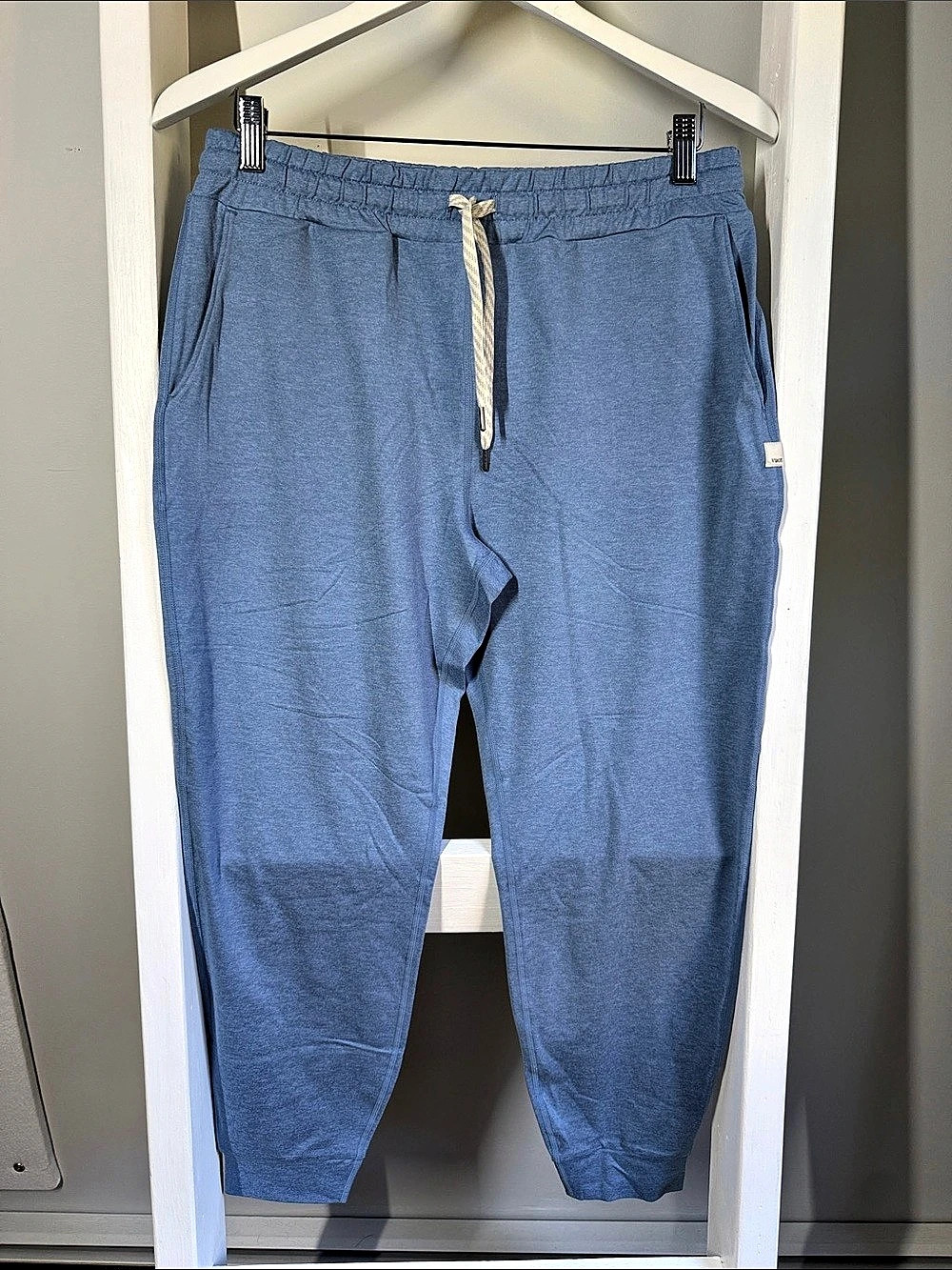 Vuori Performance Jogger women's Blue Medium